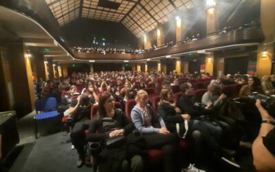 Učenici Srednje škole Marka Marulića Slatina na predstavi „Kako preživjeti punicu“