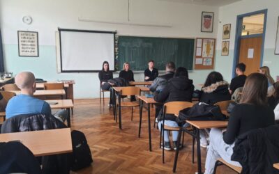 Iskustva s fakulteta iz prve ruke: bivši učenici u posjetu maturantima ekonomije