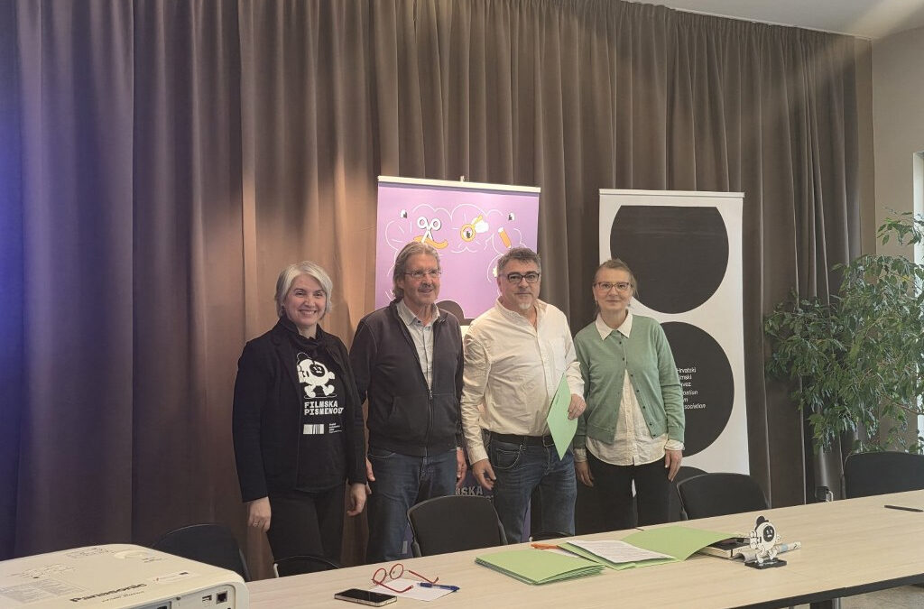 Svečano potpisani ugovori o provedbi programa filmske pismenosti između 40 osnovnih i srednjih škola i HAVC-a: Među njima je i SŠ Marka Marulića Slatina